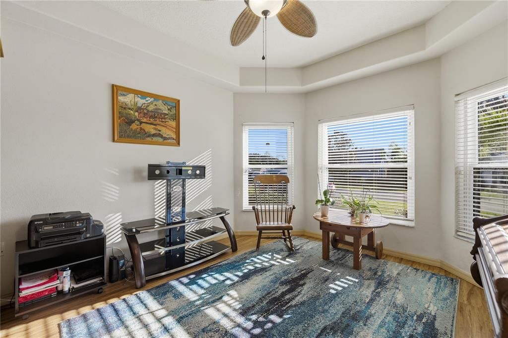 For Sale: $359,999 (3 beds, 2 baths, 2360 Square Feet)