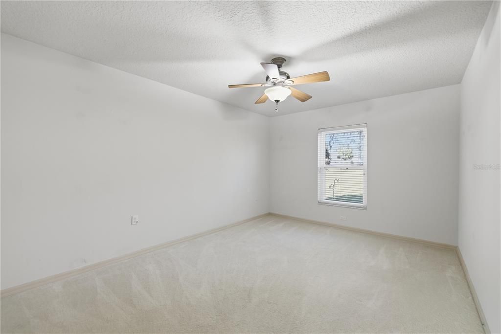 For Sale: $359,999 (3 beds, 2 baths, 2360 Square Feet)