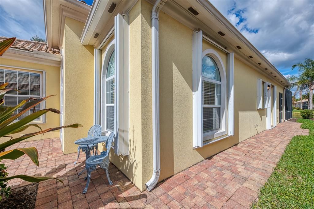 待售: $540,000 (3 贝兹, 3 浴室, 2000 平方英尺)