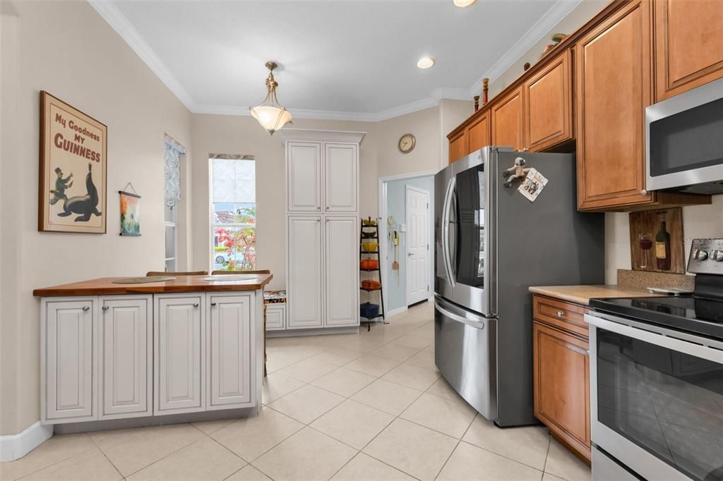 待售: $360,000 (2 贝兹, 2 浴室, 1757 平方英尺)