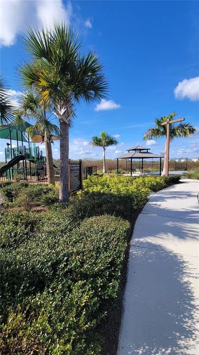 待售: $306,000 (3 贝兹, 2 浴室, 1681 平方英尺)