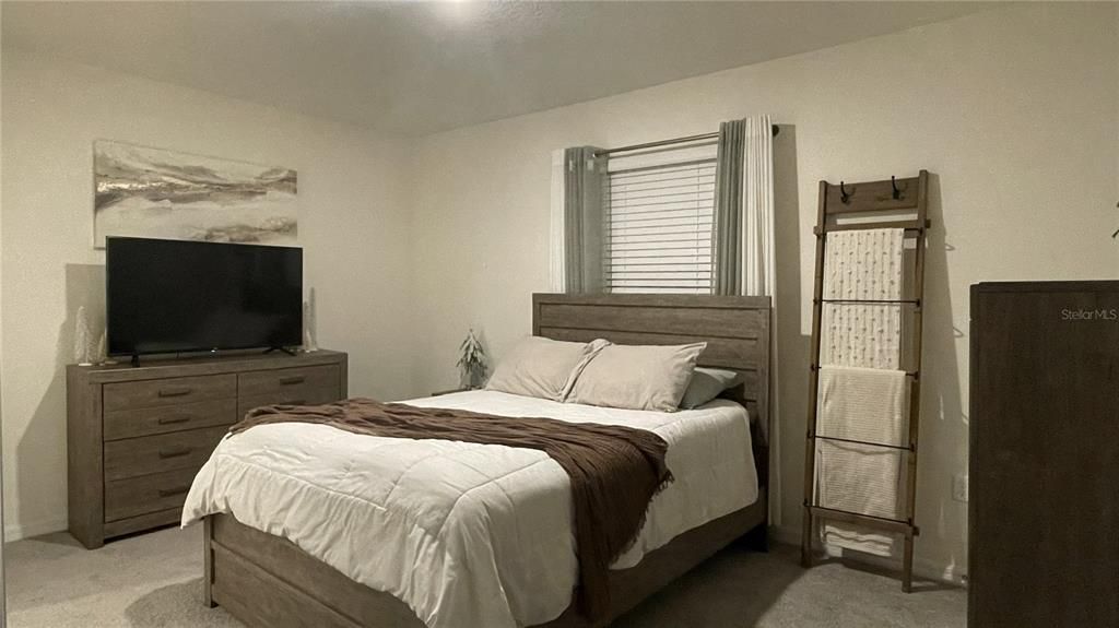 待售: $306,000 (3 贝兹, 2 浴室, 1681 平方英尺)