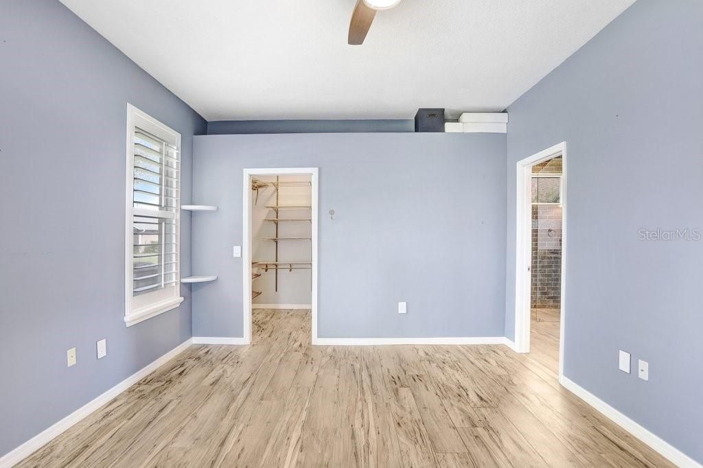 For Sale: $425,000 (3 beds, 2 baths, 1649 Square Feet)