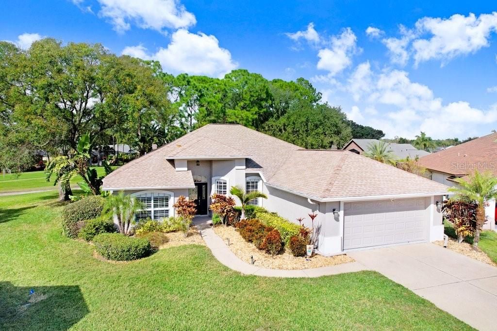 For Sale: $425,000 (3 beds, 2 baths, 1649 Square Feet)