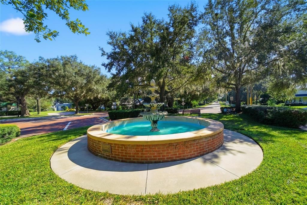 待售: $395,000 (0.28 acres)