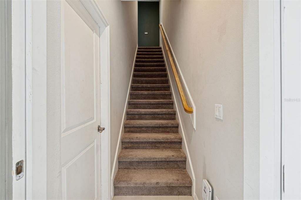 For Sale: $589,900 (3 beds, 3 baths, 2459 Square Feet)