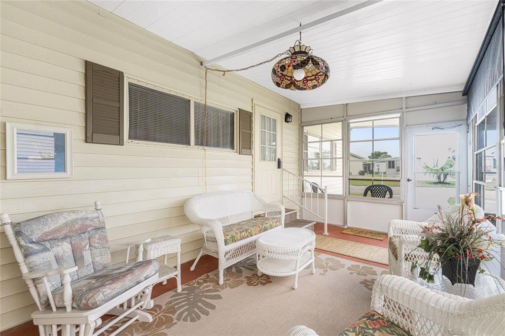 待售: $115,000 (2 贝兹, 2 浴室, 960 平方英尺)