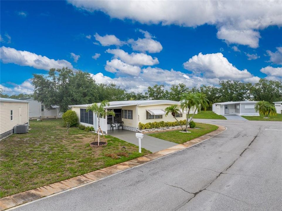 待售: $115,000 (2 贝兹, 2 浴室, 960 平方英尺)