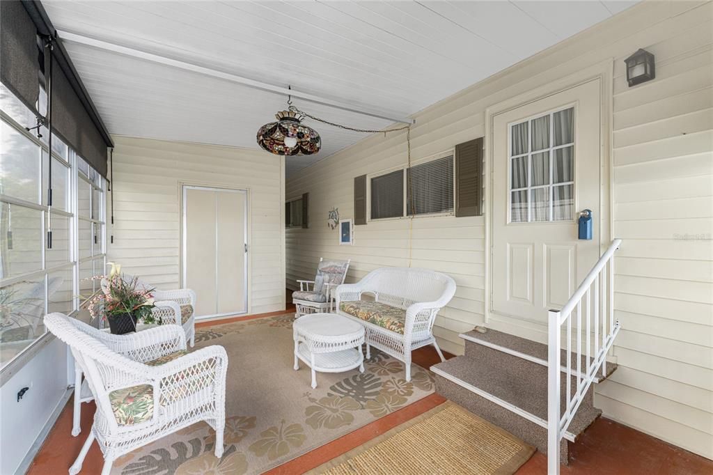 待售: $115,000 (2 贝兹, 2 浴室, 960 平方英尺)