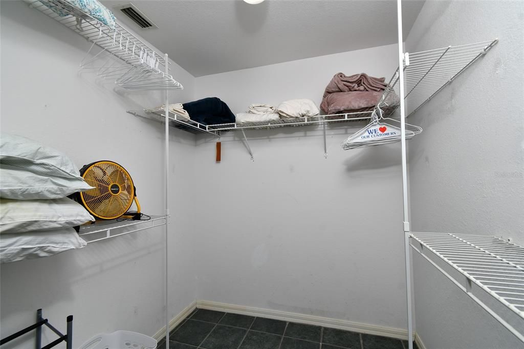 На продажу: $455,000 (2 спален, 2 ванн, 1469 Квадратных фут)