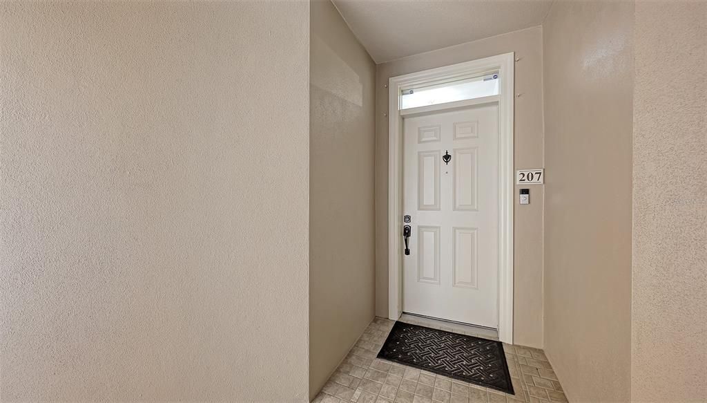 En Venta: $359,900 (3 camas, 2 baños, 1762 Pies cuadrados)