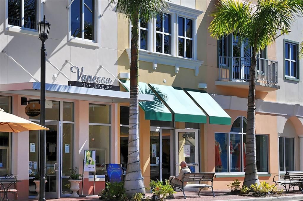 En Venta: $359,900 (3 camas, 2 baños, 1762 Pies cuadrados)