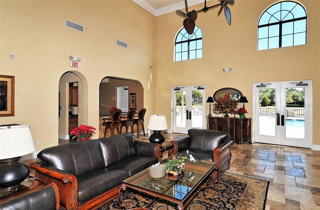 En Venta: $359,900 (3 camas, 2 baños, 1762 Pies cuadrados)