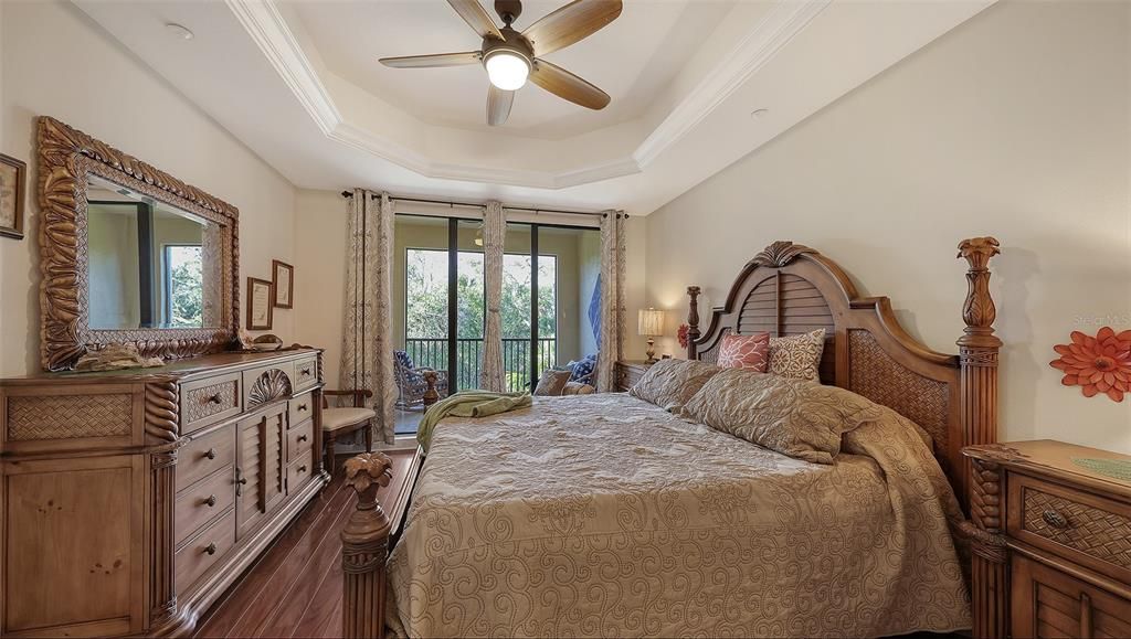 En Venta: $359,900 (3 camas, 2 baños, 1762 Pies cuadrados)