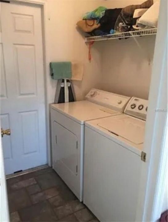 В аренду: $1,875 (3 спален, 2 ванн, 1374 Квадратных фут)