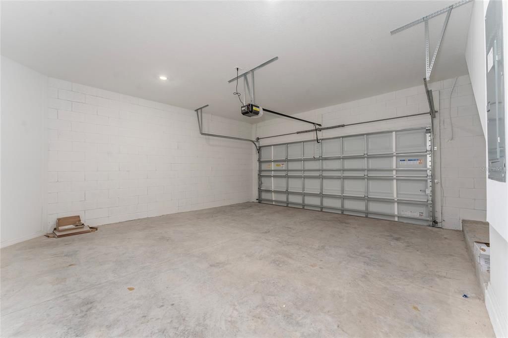 出租: $3,700 (4 贝兹, 4 浴室, 2931 平方英尺)