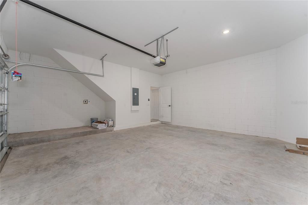 出租: $3,700 (4 贝兹, 4 浴室, 2931 平方英尺)