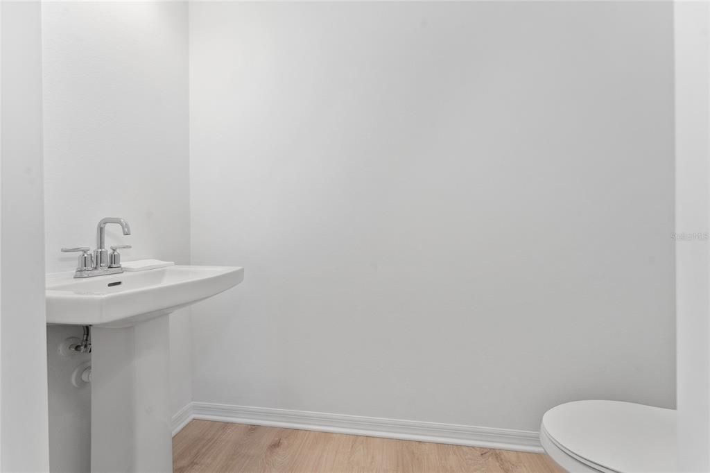 出租: $3,700 (4 贝兹, 4 浴室, 2931 平方英尺)