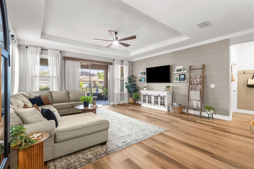 For Sale: $640,000 (5 beds, 4 baths, 3115 Square Feet)