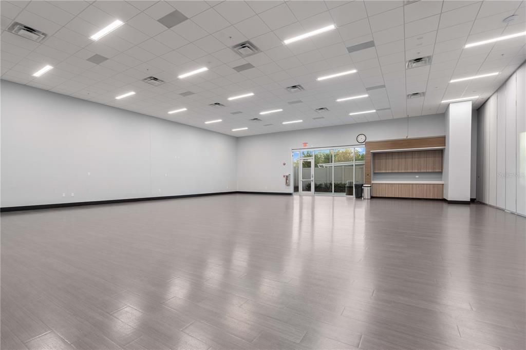 For Sale: $299,500 (3 beds, 2 baths, 1465 Square Feet)