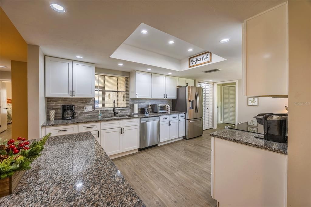 En Venta: $329,900 (2 camas, 2 baños, 1445 Pies cuadrados)