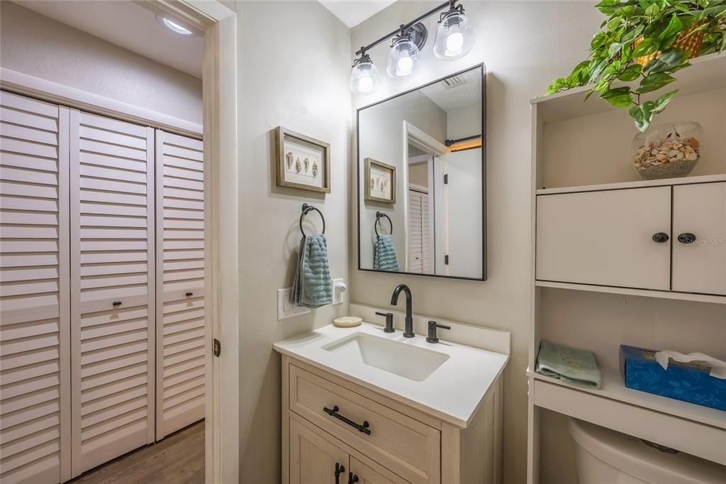 En Venta: $329,900 (2 camas, 2 baños, 1445 Pies cuadrados)