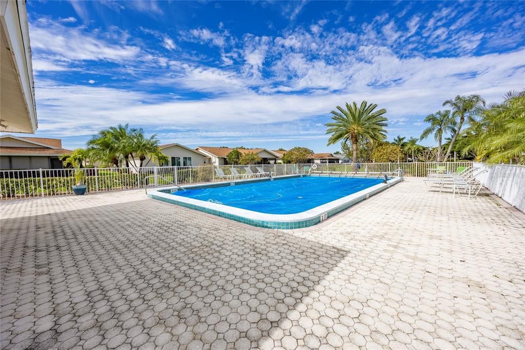 En Venta: $329,900 (2 camas, 2 baños, 1445 Pies cuadrados)