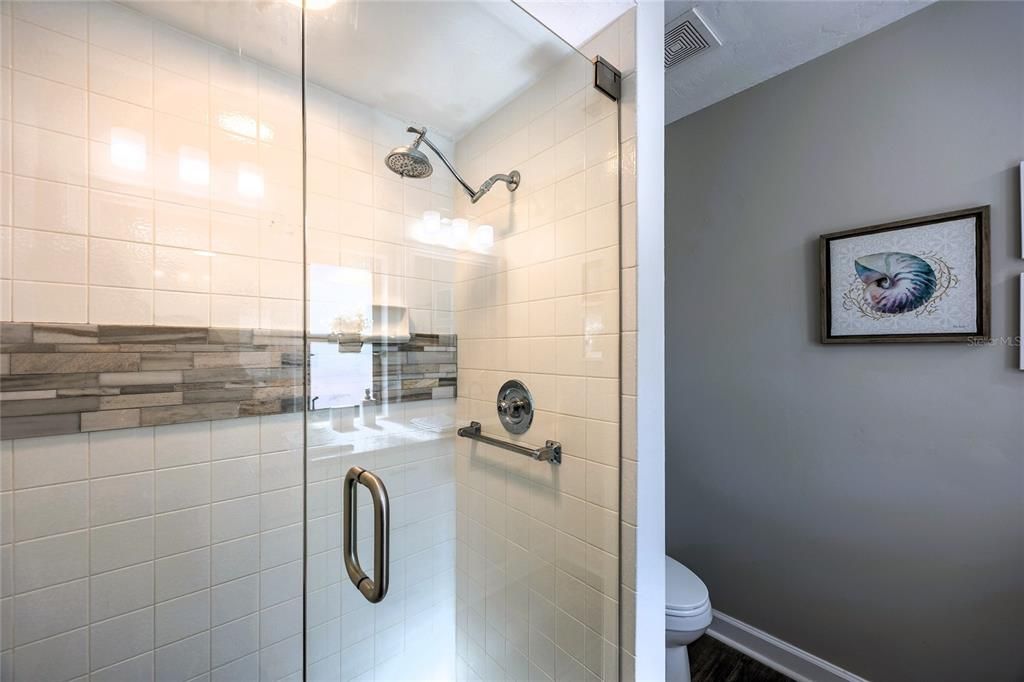 En Venta: $329,900 (2 camas, 2 baños, 1445 Pies cuadrados)