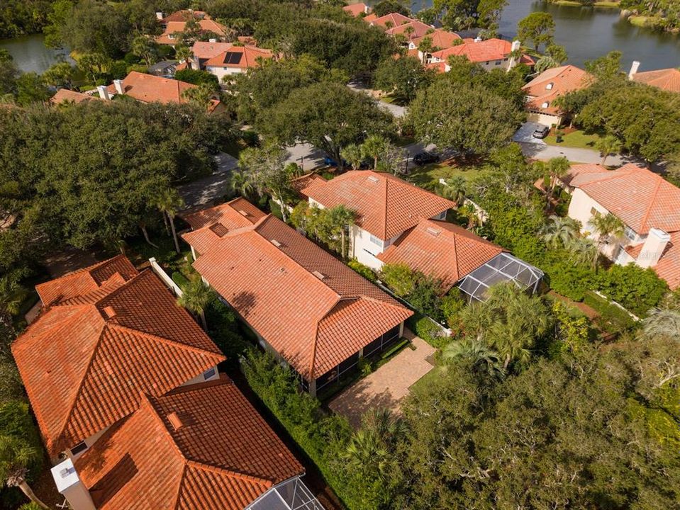 For Sale: $599,000 (2 beds, 2 baths, 2004 Square Feet)