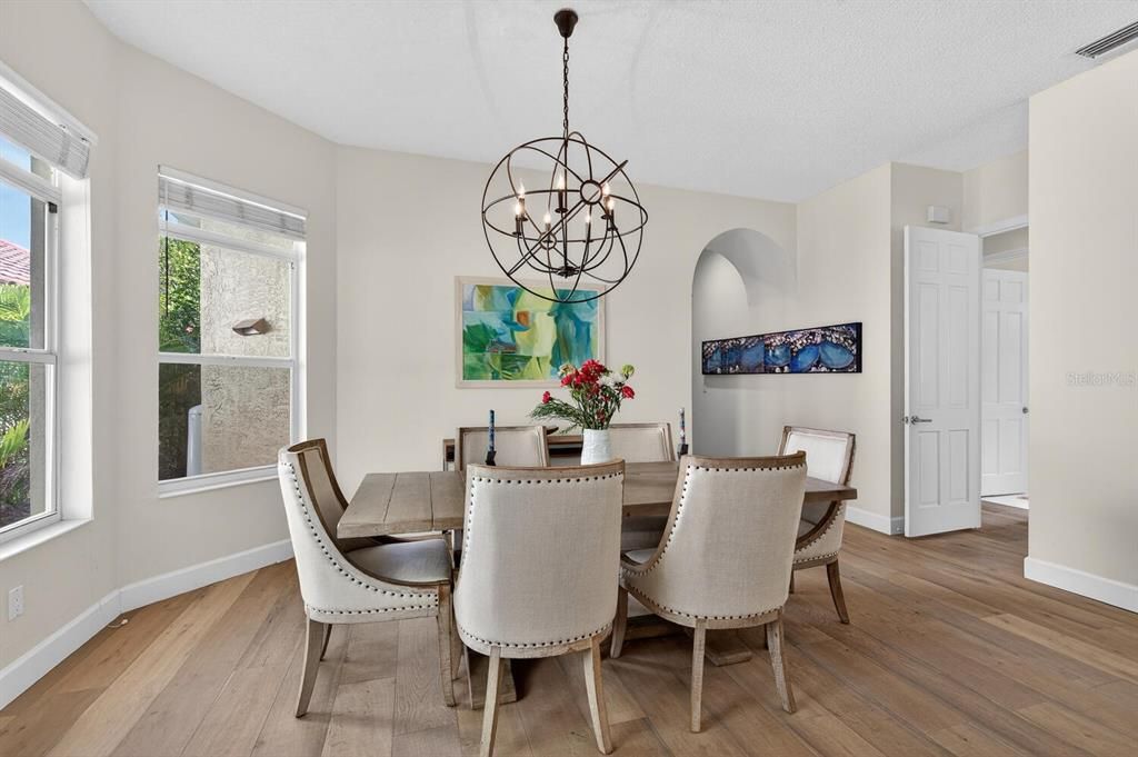 For Sale: $599,000 (2 beds, 2 baths, 2004 Square Feet)