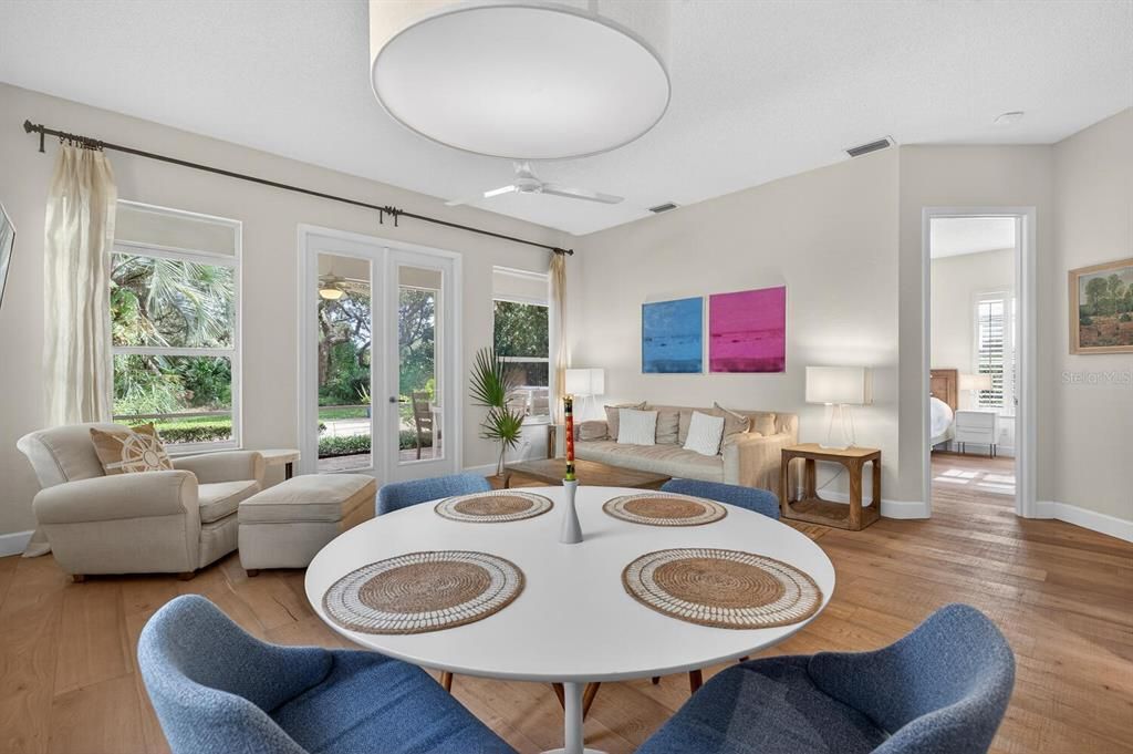 For Sale: $599,000 (2 beds, 2 baths, 2004 Square Feet)