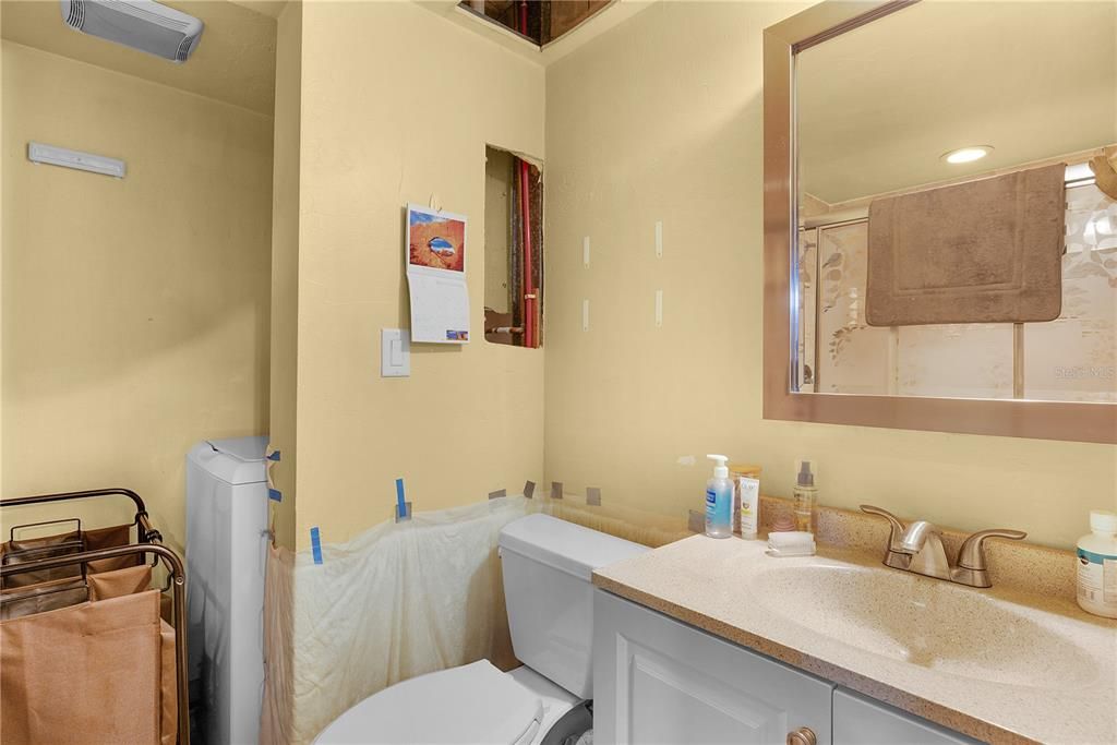 For Sale: $175,000 (2 beds, 2 baths, 1236 Square Feet)