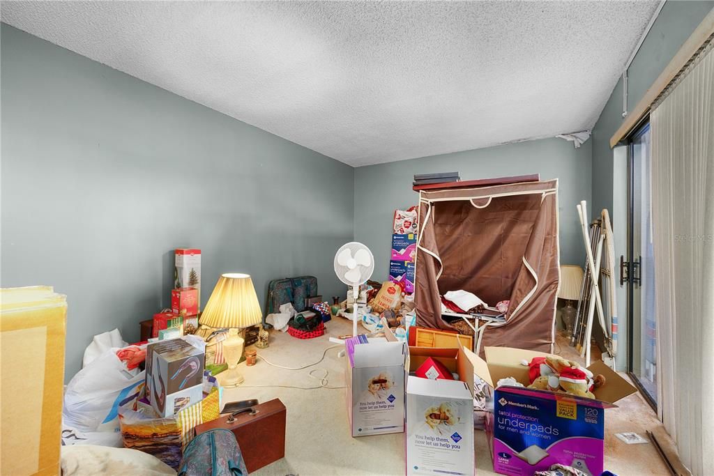 For Sale: $175,000 (2 beds, 2 baths, 1236 Square Feet)