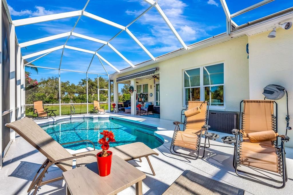 En Venta: $559,000 (3 camas, 2 baños, 1644 Pies cuadrados)