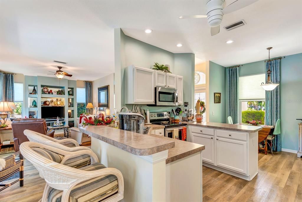 En Venta: $559,000 (3 camas, 2 baños, 1644 Pies cuadrados)