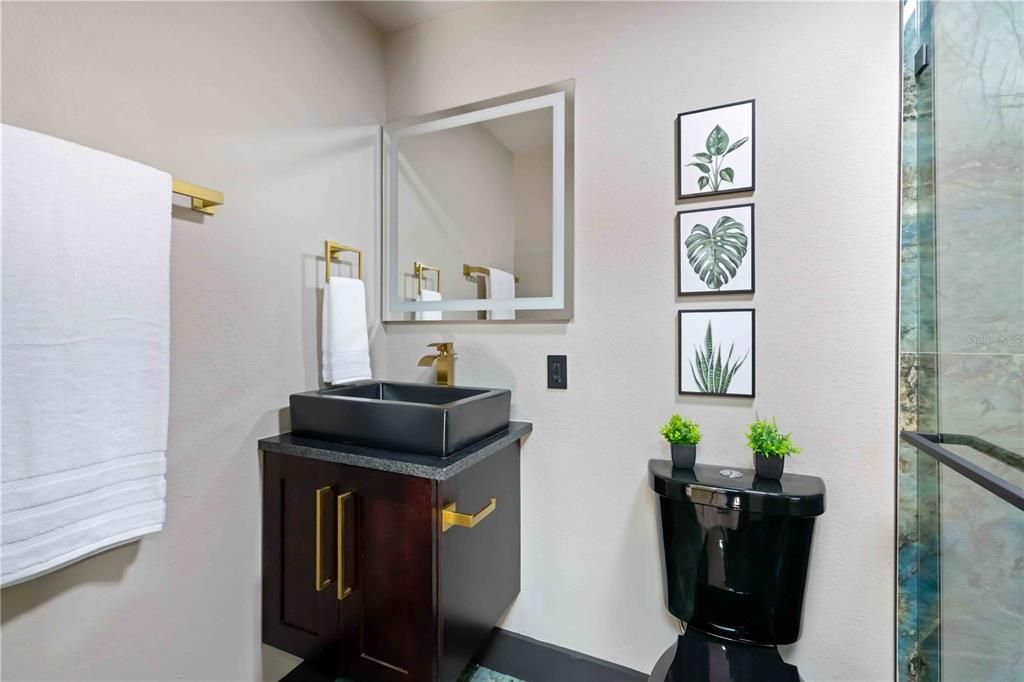 En Venta: $1,999,999 (5 camas, 3 baños, 3119 Pies cuadrados)