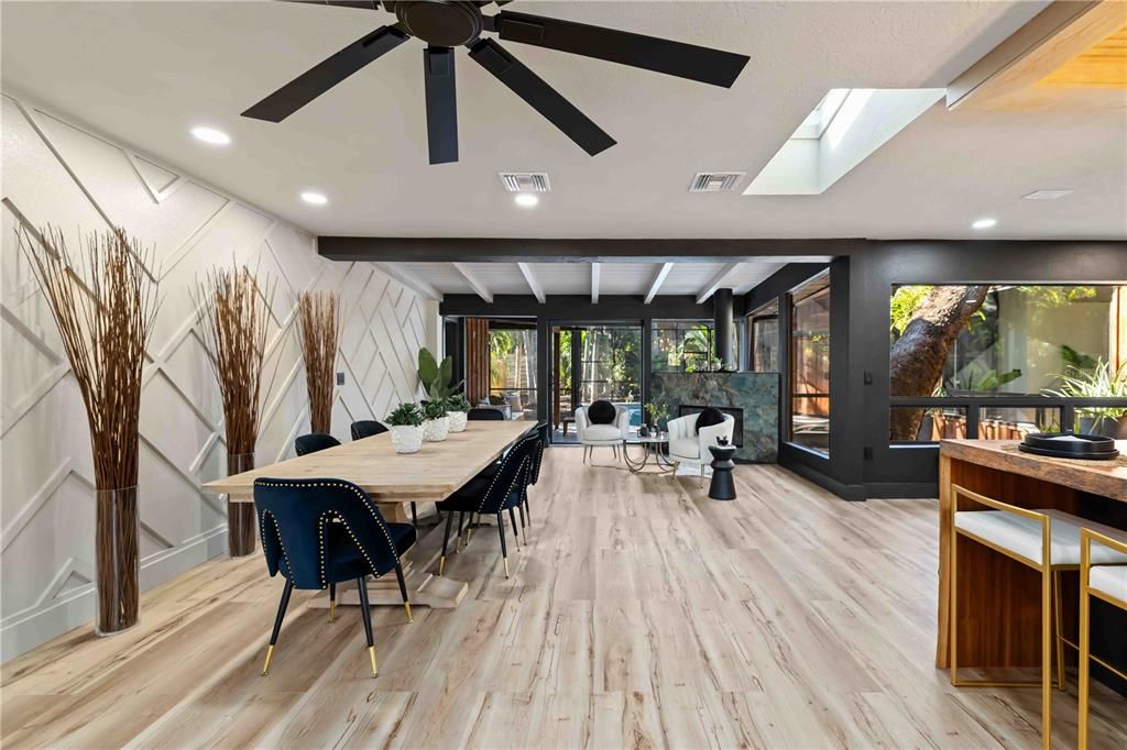 En Venta: $1,999,999 (5 camas, 3 baños, 3119 Pies cuadrados)