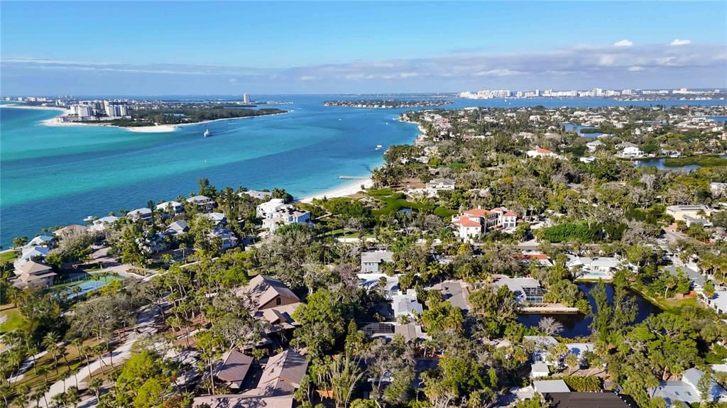 En Venta: $1,999,999 (5 camas, 3 baños, 3119 Pies cuadrados)