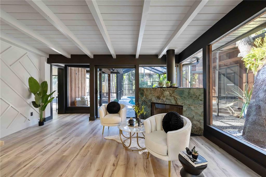 En Venta: $1,999,999 (5 camas, 3 baños, 3119 Pies cuadrados)