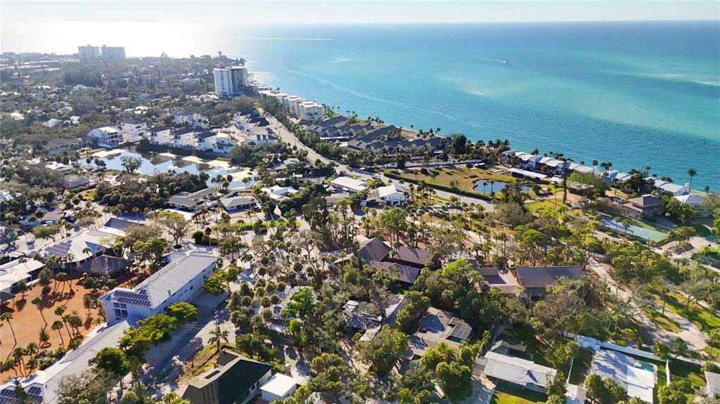 En Venta: $1,999,999 (5 camas, 3 baños, 3119 Pies cuadrados)