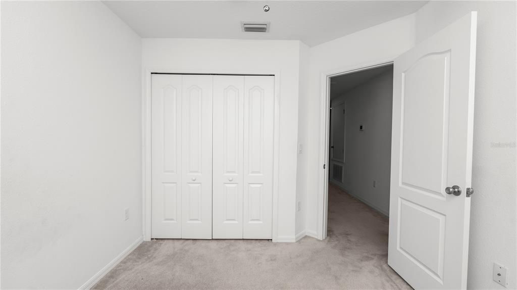 For Sale: $270,000 (3 beds, 2 baths, 1633 Square Feet)