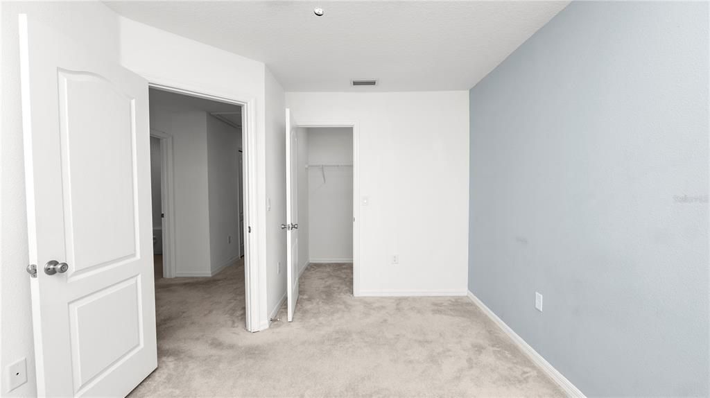 For Sale: $270,000 (3 beds, 2 baths, 1633 Square Feet)