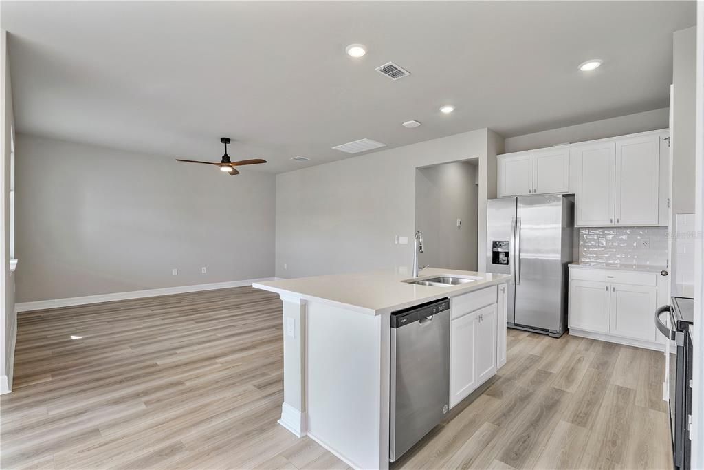 En Renta: $2,500 (3 camas, 2 baños, 1685 Pies cuadrados)