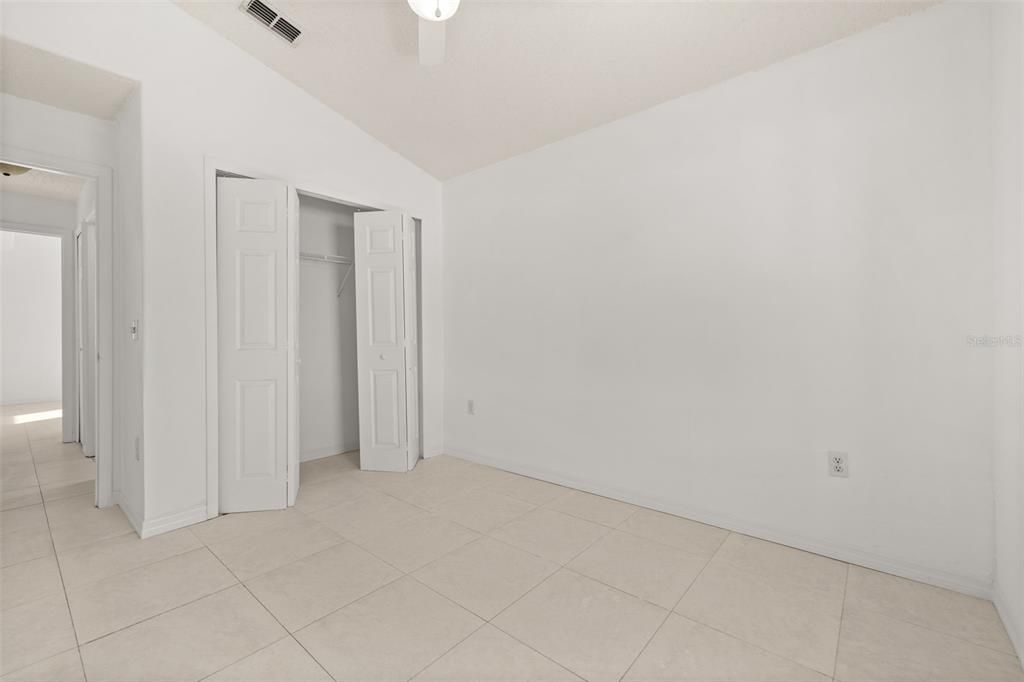 待售: $310,000 (3 贝兹, 2 浴室, 1664 平方英尺)