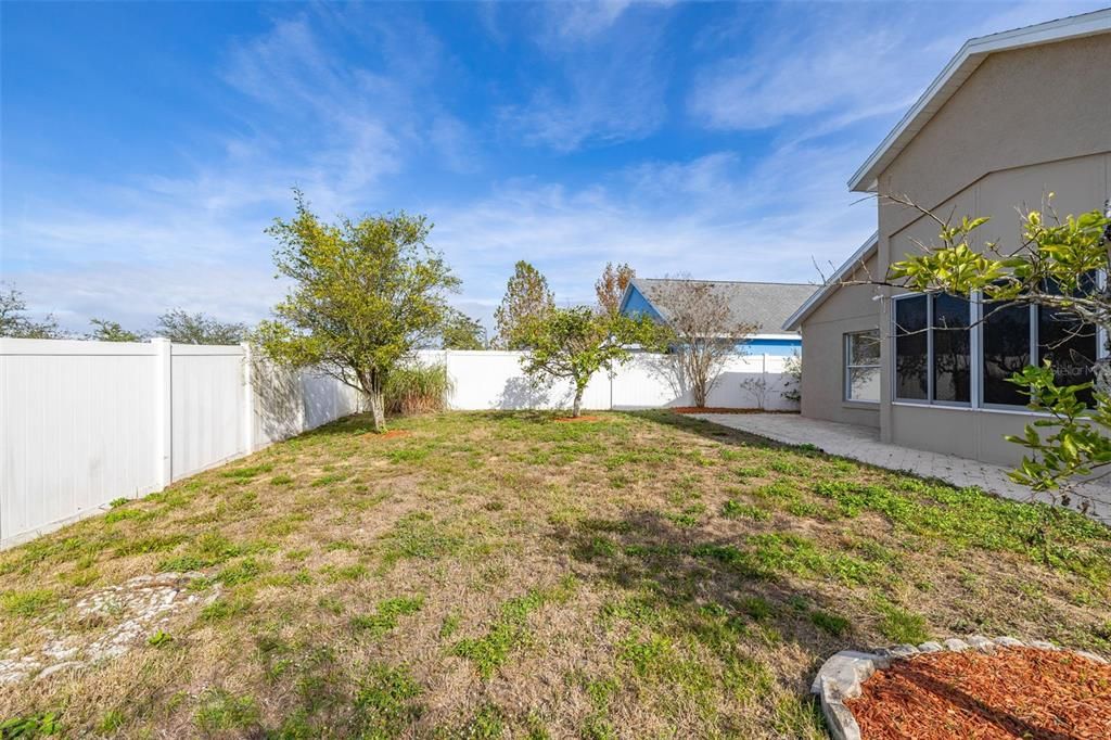 待售: $310,000 (3 贝兹, 2 浴室, 1664 平方英尺)