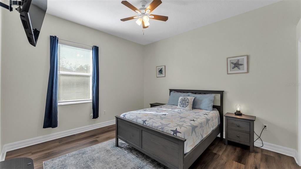 For Sale: $389,000 (4 beds, 2 baths, 2250 Square Feet)