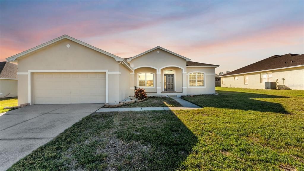 For Sale: $389,000 (4 beds, 2 baths, 2250 Square Feet)