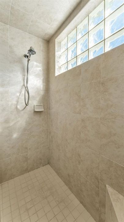 For Sale: $389,000 (4 beds, 2 baths, 2250 Square Feet)