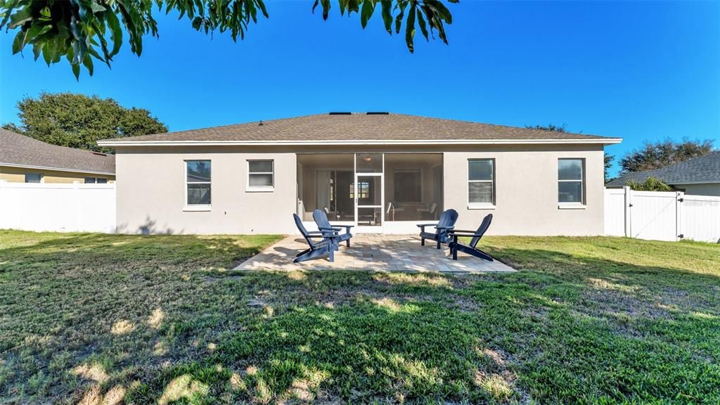 For Sale: $389,000 (4 beds, 2 baths, 2250 Square Feet)
