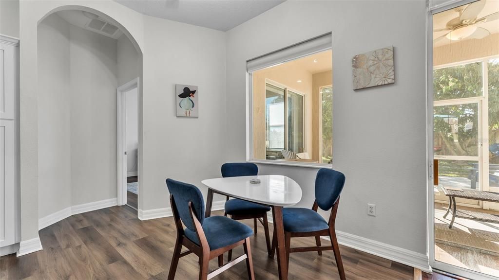 For Sale: $389,000 (4 beds, 2 baths, 2250 Square Feet)